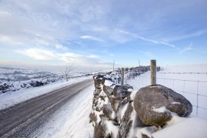 driving home for christmas haworth moor december 18 2010 sm.jpg